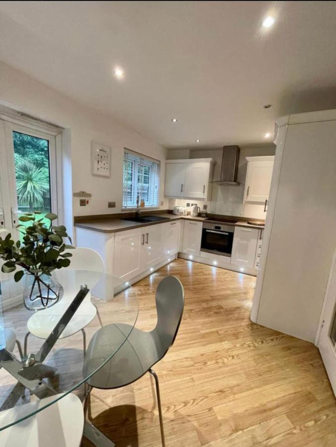 Modern + Secluded 3 Bed, 10 Mins Into City Centre Spixworth Extérieur photo